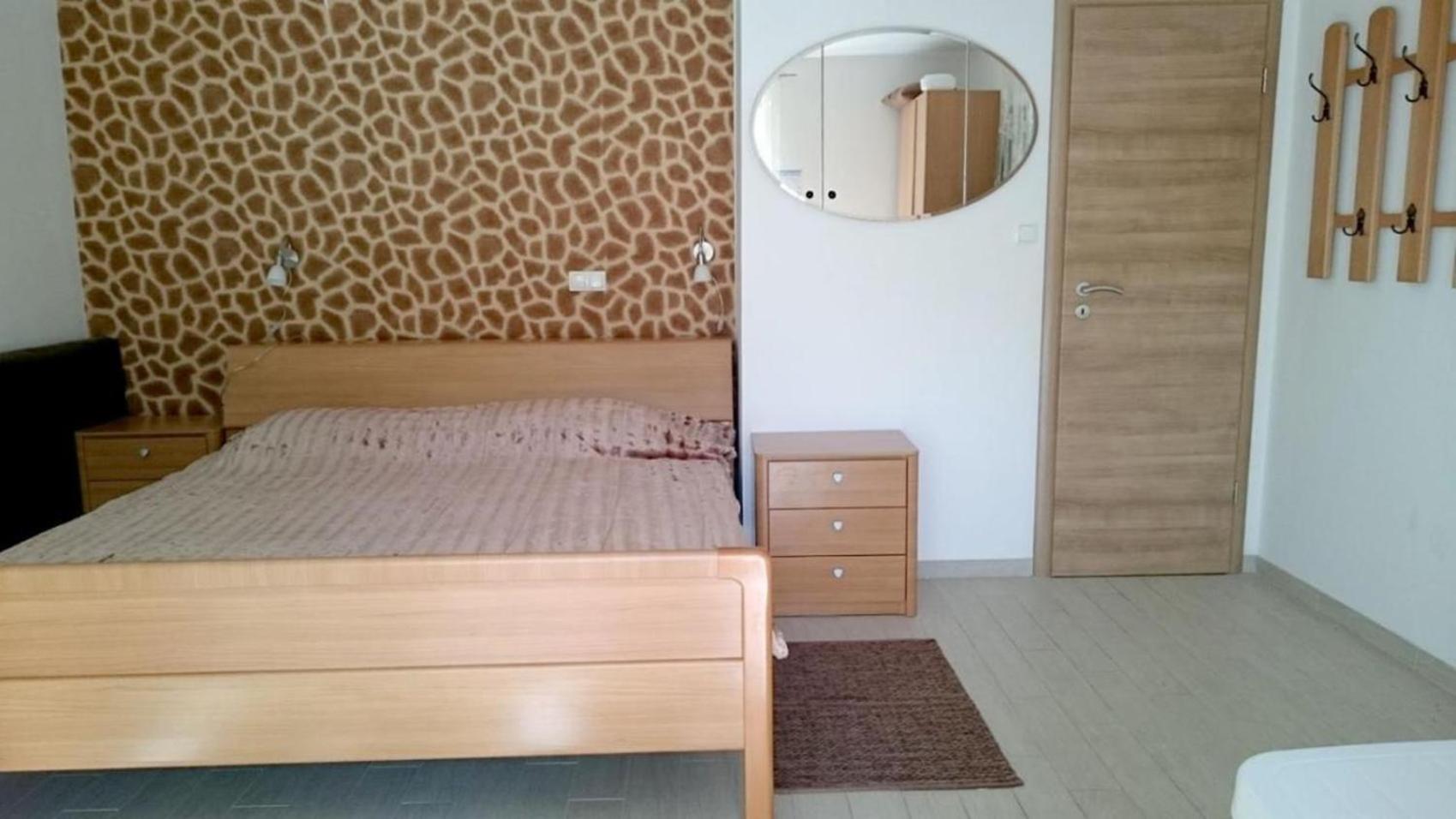 Affabilis Vip House Apartment โตรกีร์ ภายนอก รูปภาพ